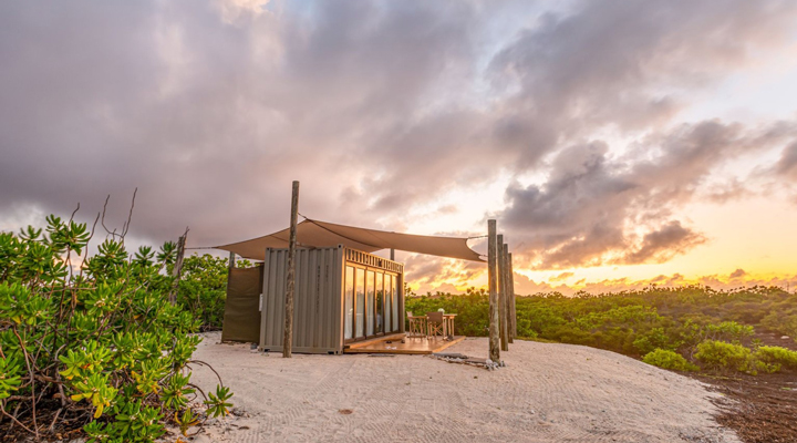 Alphonse-Island-Resort-Spa-Outer-Islands-Tent-Talt-Strand