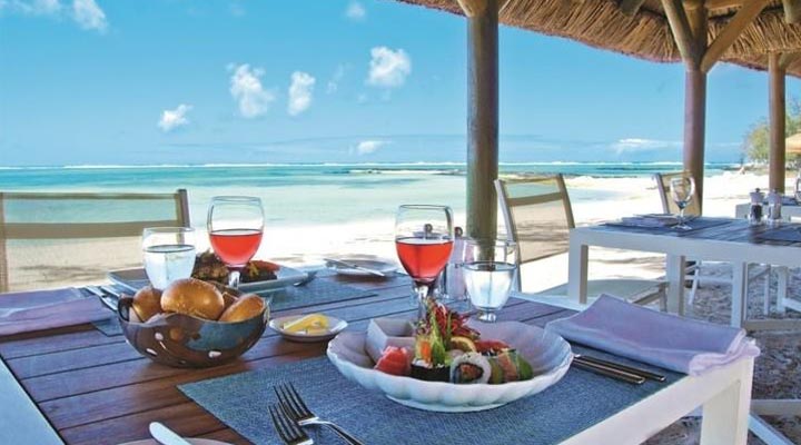 Ambre-Resort-Spa-Hotel-Hotell-MRU-Lunch-Restaurang-Restaurant-Beach-Strand