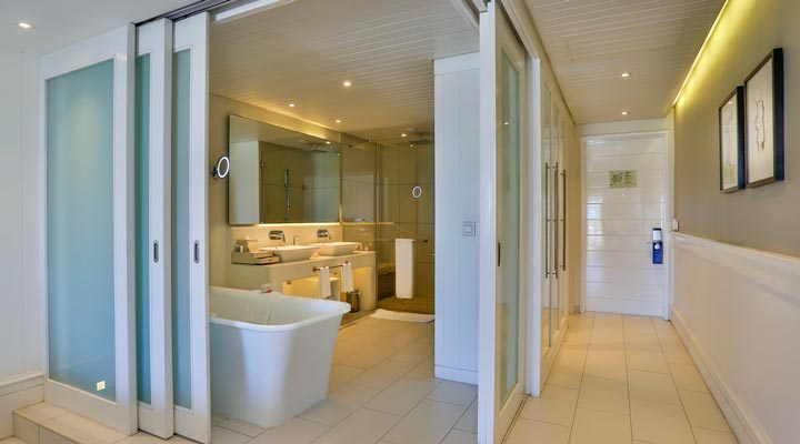 Azuri-Room-Bathrooms