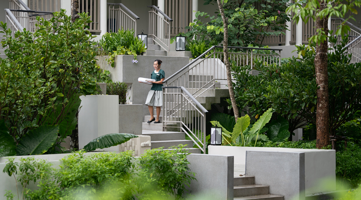 Banyan-Tree-Krabi-Spa-Spas-Stairs