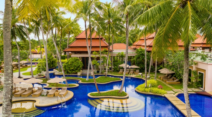 Banyan-Tree-Resort-Spa-Phuket-Main-Pool-huvudpool-utomhuspool