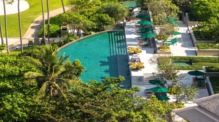 Banyan-Tree-Resort-Spa-Pool