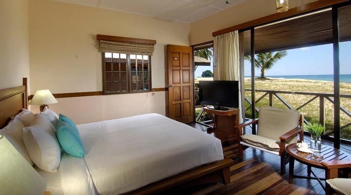 Berjaya-Tioman-Beach-Resort-Spa-Chalet-Beachchalet-Bungalow-Room-RUm