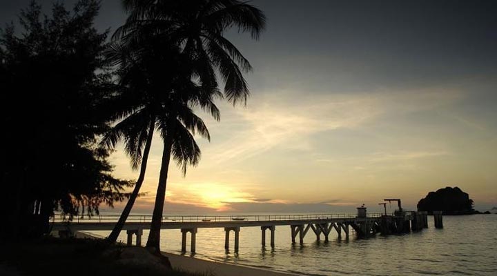 Berjaya-Tioman-Beach-Resort-Spa-Sunset-Sun-Beach-Pier