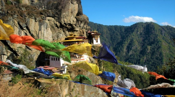 Bhutan-tiger-nest-Indcen-resor1