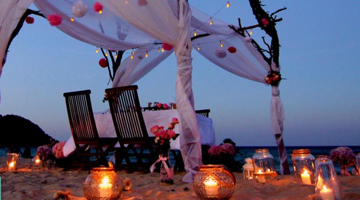 Bubu-Long-Beach-Hotel-Resort-Dinner-Middag-Sunset-Sand-Romance-Romans