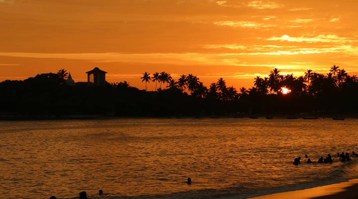 Calamander-Unawatuna-Beach-Resort-Sunset