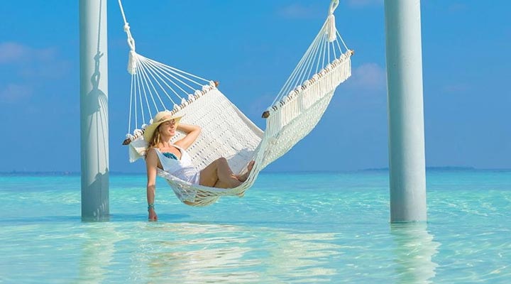 Carpe-Diem-Beach-Resort-Spa-Hammock-Hammok-Swing-Maldivianswing