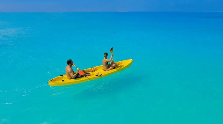 Carpe-Diem-Beach-Resort-Spa-Kanot-Kayak-Canoe