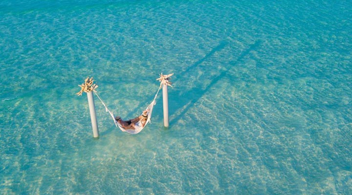 Carpe-Diem-Beach-Resort-Spa-Lagoon-Lagun-Sea-Hav-Ocean-Swing