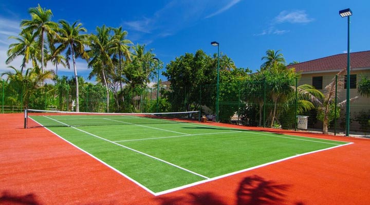 Carpe-Diem-Beach-Resort-Spa-Maldives-Tennis-Tenniscourt-Sport-Landsport