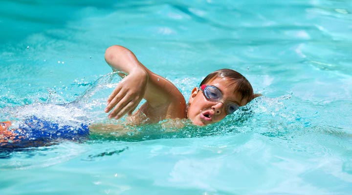 Centro-Barsha-Pool-Children-Barn