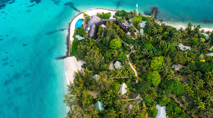 Denis-Island-Private-Birdeye-View-Vy-Resort-Pool-Poolen