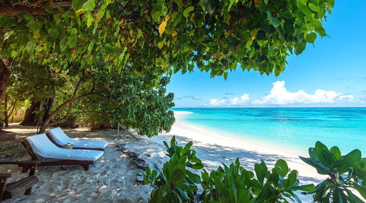 Denis-Island-Private-Resort-Spa-Beach-Strand-Sand-Sunbed