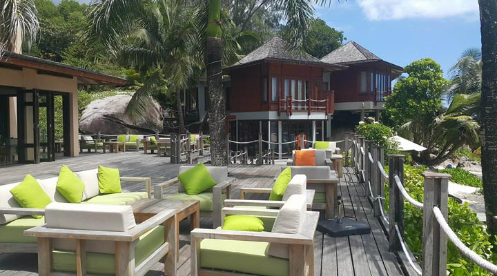 Doubletree-by-Hilton-Allamanda-Resort-Spa-Sofa-Deck