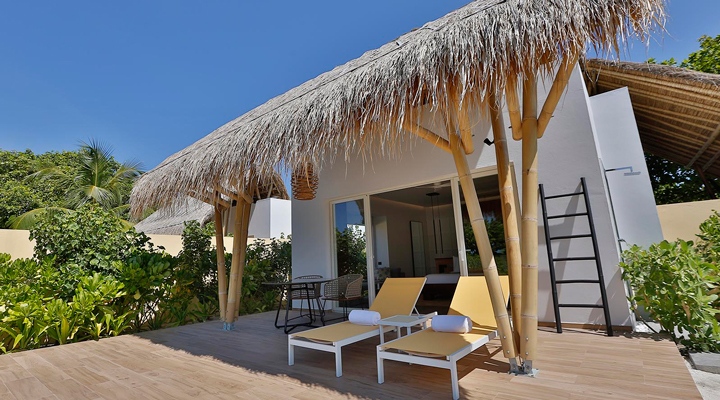 Emerald-Resort-Maldives-Deck