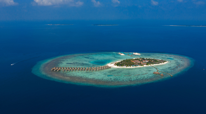 Faarufushi-Resort-Birdeye-View-Utsikt-Batar