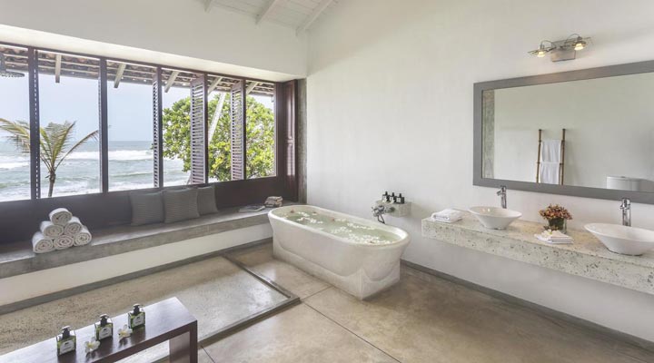 Frangipani-Tree-Room-Rum-Bathroom-Bath-Sink-Badrum