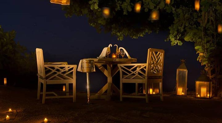 H-Resort-Beau-Vallon-Beach-Resort-Spa-Romance-Romans-Dinner-Middag