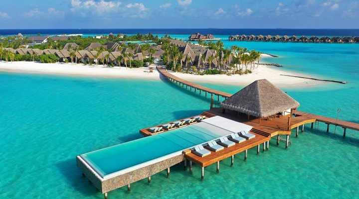 Heritance-Aarah-Resort-Spa-Pool-Infinitypool-Strand-Stranden-Poolen