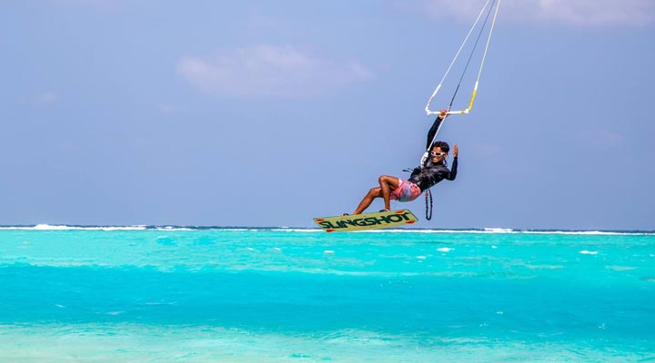 Innahura-Resort-Spa-Watersports-Flyboard-Sport-Sports