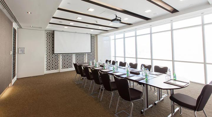 JA-Oasis-Beach-Tower-Conferenceroom