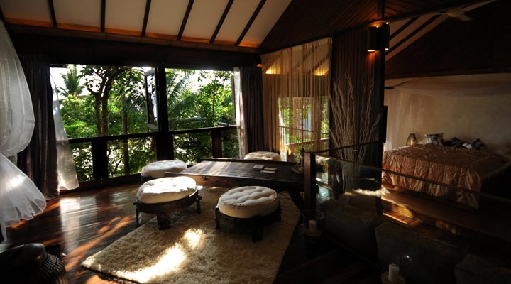 Japamala-Resort-Spa-Tioman-Island-Room-Rum-Bed-Sang-Sova