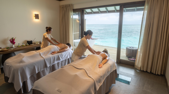 Jawakara-Islands-Spa-Spas-Massage-Treatment-Massages-Couple-Par-Romantik