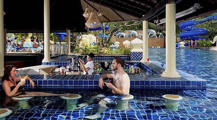 Khao-Lak-C-Poolbars