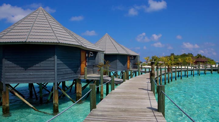 Komandoo-Island-Resort-Spa-Watervilla-Vattenvilla-Jacuzziwatervilla