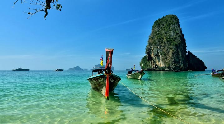 Krabi-Railey-Beach-Water