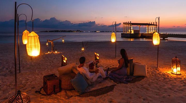 Kudadoo-Private-Island-Resort-Spa-by-Hurawalhi-Night-Natt