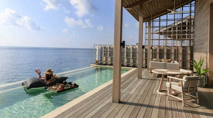 Kudadoo-Private-Island-by-Hurawalhi-Resort-Spa-Poolvilla-Pool