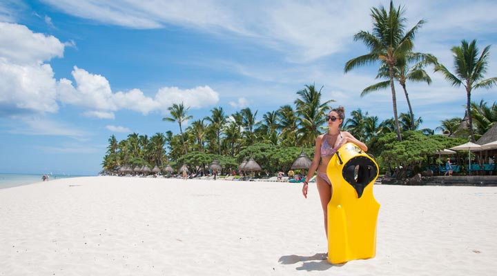 La-Pirogue-Beach-Strand-Zayak-Snorkeling