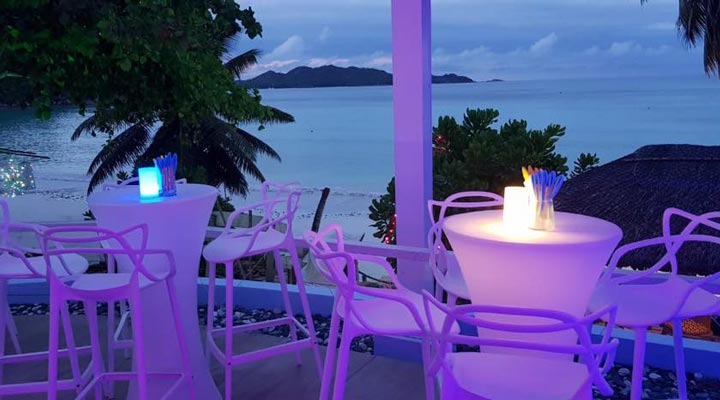 Le-Duc-Praslin-Resort-Spa-Bar-Bars