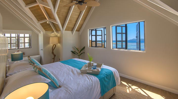 Le-Nautique-Luxury-Waterfront-Hotel-Room-Beds-Rum-Window