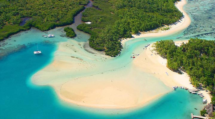 Mauritius-Ile-Aux-Cerfs-Ile-Mangenie