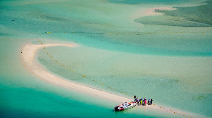 Mauritius-Sandbank-Lagoon-Sea