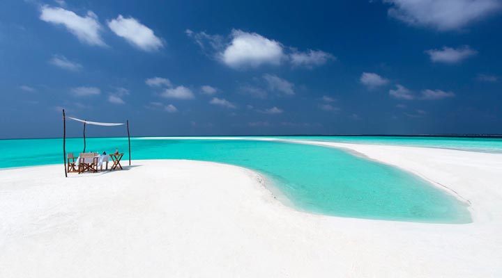 Milaidhoo-Island-Spa-Sandbank-Sand-Beach-Strand