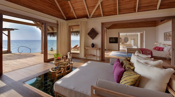 Milaidhoo-Ocean-Residence-Livingroom-Lounge-Deck