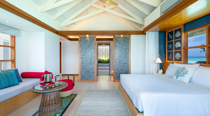 OBLU-Select-Lobigili-Resort-Spa-Villas-Poolvillas-Bedroom-Sovrum