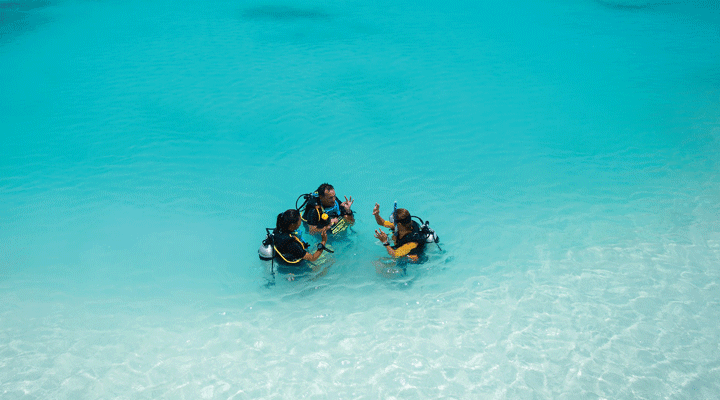 OZEN-Maadhoo-Resort-Spa-Diving-Dive-Dykning-Dyk-Dyka