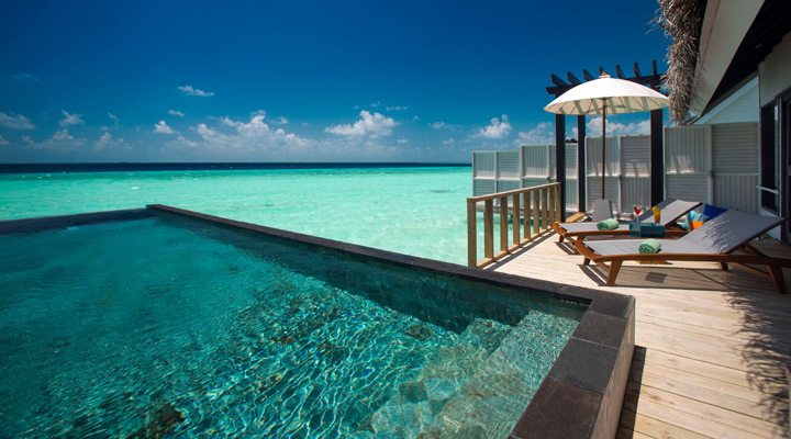 OZEN-Poolvillas-Pool-Wind-Villa-Overwater