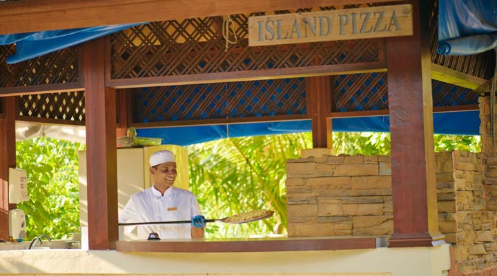 Olhuveli-Beach-Spa-Resort-Island-Pizza-Restaurant-Restaurang