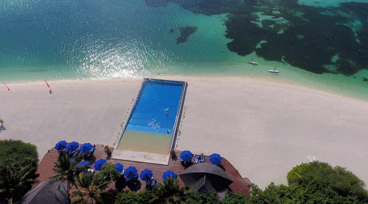 Olhuveli-Pool-Infinitypool-Beach-Strand-View-Utsikt