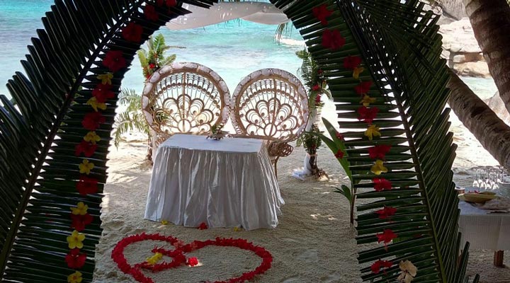 Patatran-Village-Hotel-Resort-Wedding-Brollop-Vigsel-Palm-Palmleaf-Romance-Romans