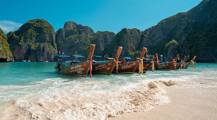 Phi-Phi-Island-Village-Beach-Resort-Spa-Boat-Longtail-Boats