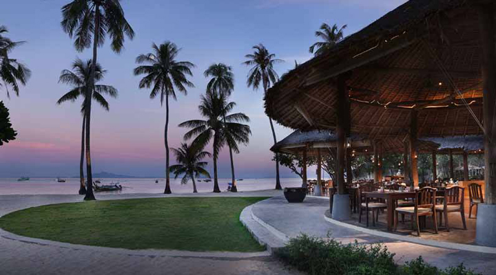 Phi-Phi-Island-Village-Resort-Spa-Bar-Bars