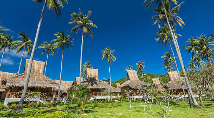 Phi-Phi-Island-Village-Resort-Spa-Skies