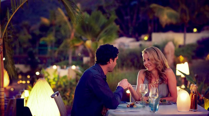 Raffles-Hotel-Praslin-Dinner-Middag-Eat-Romance-Romantik